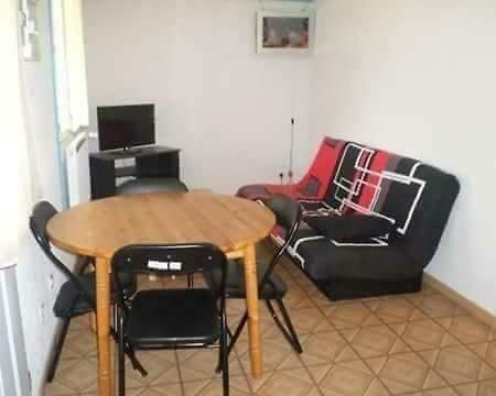 Gogo Location 1 Apartment Forest-Saint-Julien Ngoại thất bức ảnh